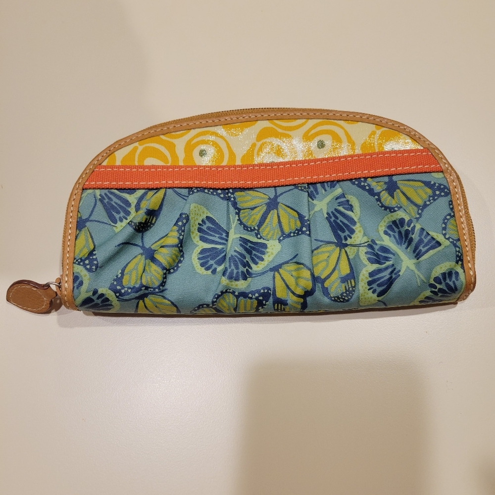 Fossil wallet butterflies